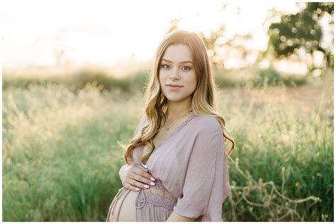 Whimsical Maternity Foothill Photoshoot Megan Helm Photography Spring Maternity Photos