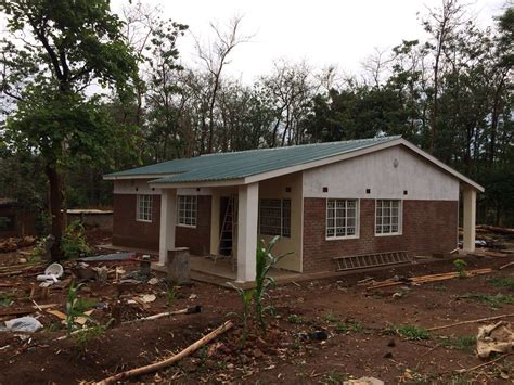 Building Gods House In Malawi Wels Friends Of Africa