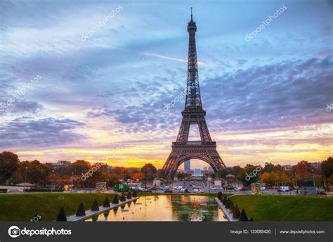 Cityscape With The Eiffel Tower — Stock Photo © Andreykr 133088426