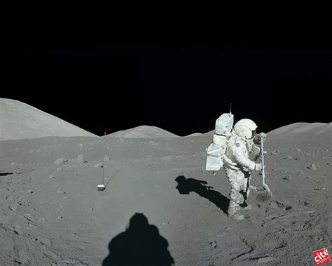 Premier Pas De Lhomme Sur Le Lune Le 21 Juillet 1969 Cité Des