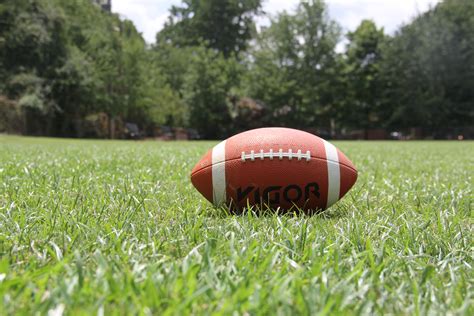 In total, a football field covers 57,600 square feet, or the equivalent of 1.32 when it comes to the goal posts, the crossbar is 10 feet high and the posts on either side are another 20 feet tall, bringing the total height to 30 feet. Free Images : grass, structure, lawn, stadium, baseball ...