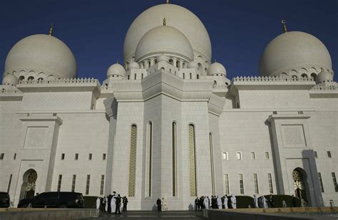 Pope Francis To Worlds Religious Leaders We Build The Future Together