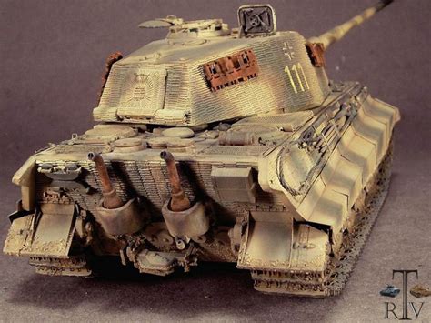 Tiger II France 1944 FineScale Modeler Essential Magazine For