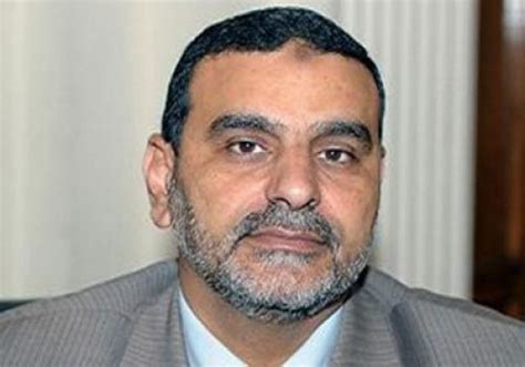 وأوضحت وزيرة القوى العاملة أن تهافت المتقدمين على هذه الوظائف يدل على مصداقية وزارة القوى العاملة في توفير فرص عمل حقيقية ويمكنكم مشاهدة شرح مصور لطريقة ملئ إستمارة التقديم للوظائف عن طريق موقع وزارة القوى العاملة بالضغط هنا وإتباع التعليمات. «القوى العاملة» توصي بتحصيل تراخيص العمل للبحارة الأجانب ...