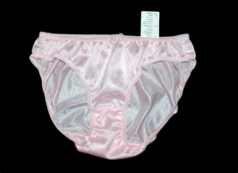 Pink Nylon Bikini Panties Classic Design Women Hips 34 36 Inches