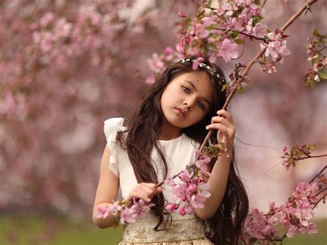 Wallpaper Cute Little Girl Pink Cherry Flowers 1920x1440 Hd Picture Image
