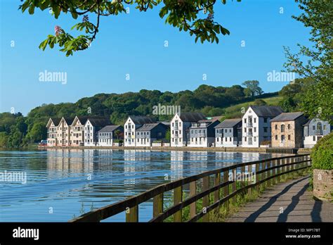 Riverside Homes Apartments Residential Office Premises River Fal