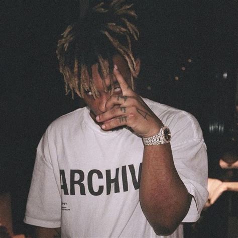 Pin by Ash 🧞‍♀️ on Juice wrld ️ | Juice rapper, Celebrities, Singer