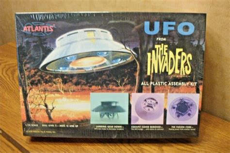 The Invaders Ufo Model Kit 172 Atlantis Toy And Hobby For Sale Online