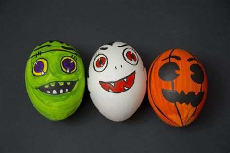 Spooky Items To Put In Your Halloween Eggs Net Egg