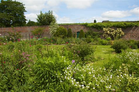 Yorkshire Helmsley Walled Garden Brilliant Garden Reall Flickr