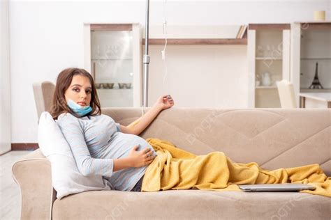 The Sick Pregnant Woman Suffering At Home Sick Pregnant Woman Suffering At Home Photo Background