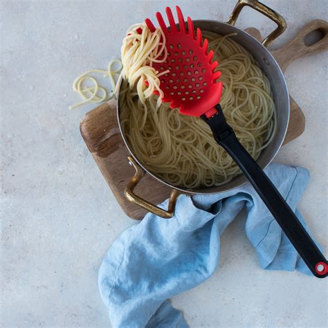 Dreamfarm Holey Spadle Slotted Spoon Pasta Server Pasta Dreamfarm