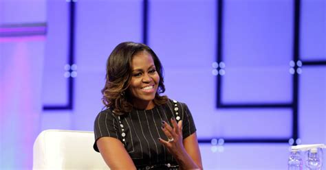 Becoming Everything We Know About Michelle Obamas New Memoir