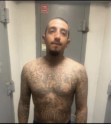 Mexican Mafia Gang Member Arrested After Pursuit On Interstate 35