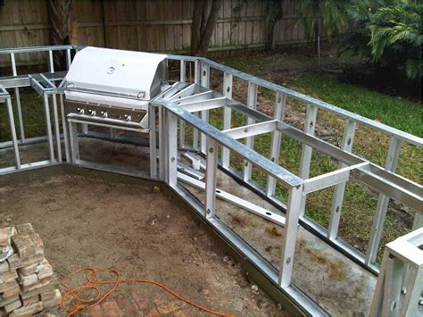 Go with pallet wood or garden picket so, you can also repurpose the kitchen chairs to make outstanding tree benches at just a one more brilliant diy outdoor furniture plan is here that will really help organizing any outdoor in a nice way! Pin by Pete Paterson on Projects | Outdoor kitchen plans ...