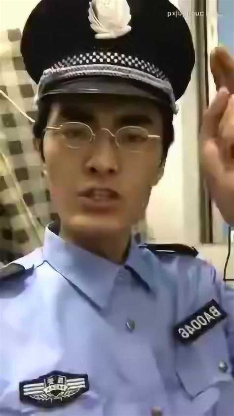 抽象带篮子保安警告嗷 腾讯视频