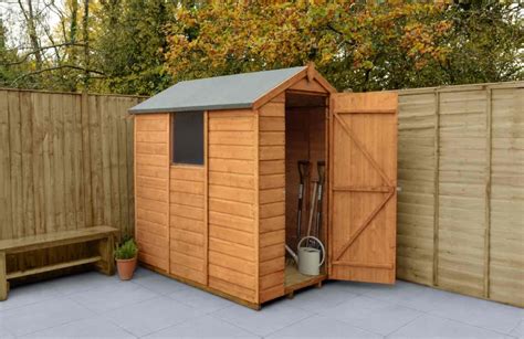 Wood Treatment How To Maintain Wooden Sheds And Fencing Bandm Lifestyle