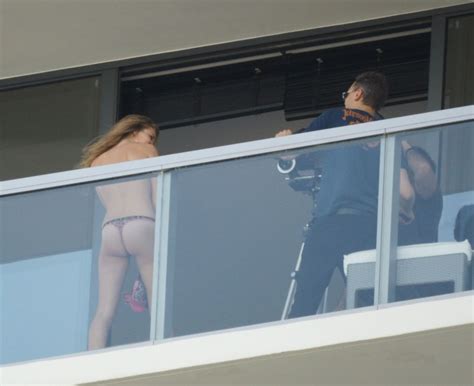 Rosie Huntington Whiteley Topless On A Balcony Picture 2012 6 Original Rosie Huntington
