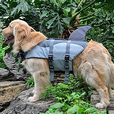 Life jackets are for everyone. Ranphy Shark Style Small Dog/Cat Life Vest Jacket with ...