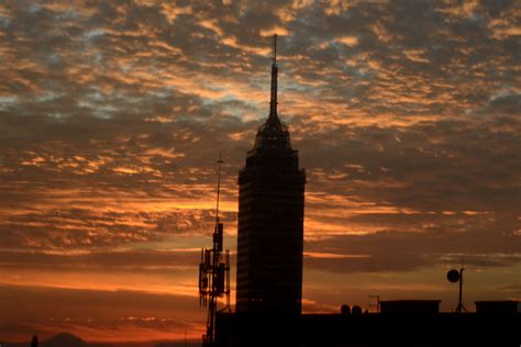 Edificios que dan vida al Centro Histórico Torre Latinoamericana