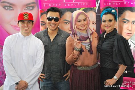 Siti Nurhaliza Lancar Laman Sesawang Siti Nurhaliza Official Sensasi
