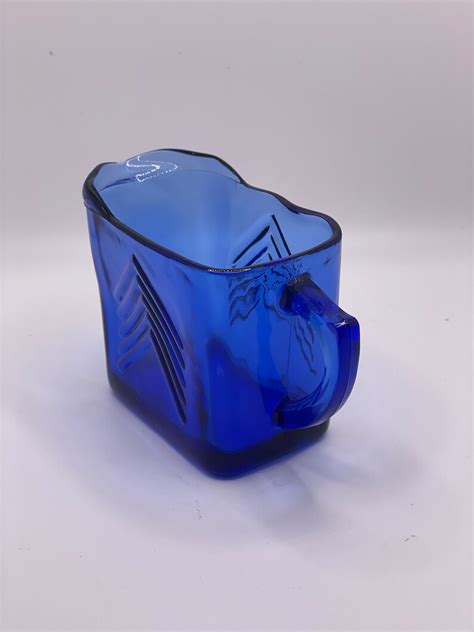 S Hazel Atlas Cobalt Blue Chevron Pattern Depression Glass Creamer