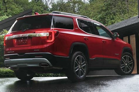 GMC Acadia To Grow Into Three Row SUV For Next Generation CarBuzz