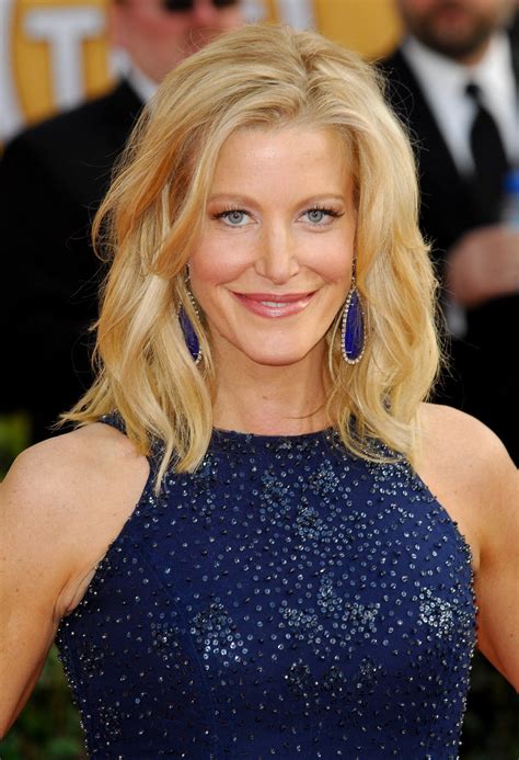 anna gunn american actress fashion