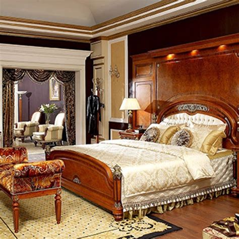 Classic Solid Wood Bedroom Set Luxury Italian Classic Furniture