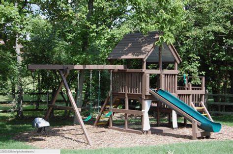 30 Cool Outdoor Play Sets For Kids Summer Activities Kidsomania