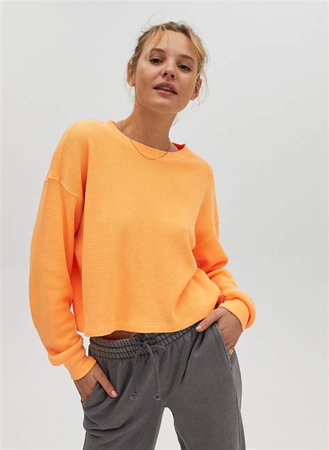 35 Stylish Loungewear Brands To Shop For Working From Home