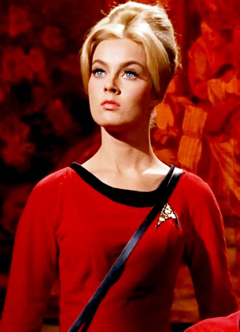 15 Star Trek Hotties From All Times