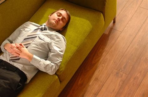 5 Reasons Why You Should Take A Nap Every Day