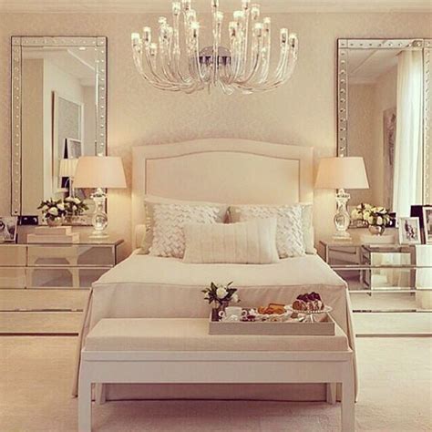 20 Pics Of Elegant Bedrooms