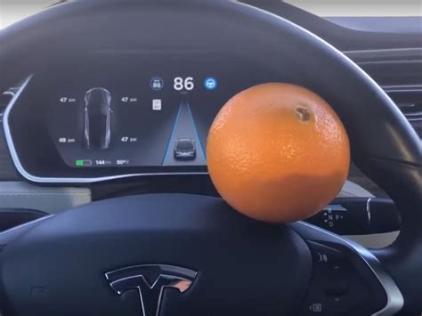 This Guy Used An Orange To Fool His Tesla Autopilot Carbuzz