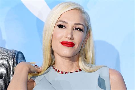 Before And After Images Of Gwen Stefani Plastic Surgery Major Transformation After Surgery