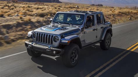 Topgear Singapore Jeep Wrangler 4xe Phev