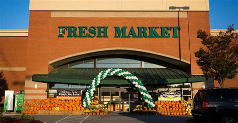 The Fresh Market Shutters Five Stores Expands New Look In Sc