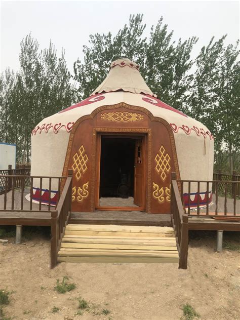High Quality Outdoor Luxury Mongolian Yurt China Yurt For Sale And