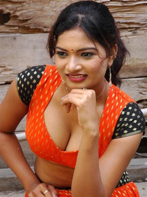 Hot Actress Madhu Show Boobs Pictures Hot Actress Madhu Show Boobs