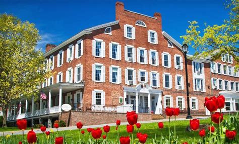 One Or Two Night Stay For Two With Daily Breakfast At Middlebury Inn