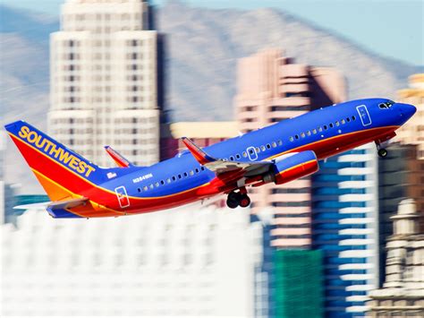 Southwest Airlines Pilots Watched Live Video Feed Of Plane Toilet Says Flight Attendant The