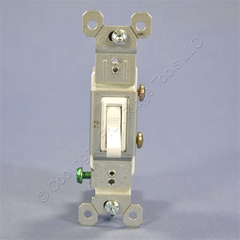 🏠 Pass And Seymour White Residential Toggle Wall Light Switch 15a 120v