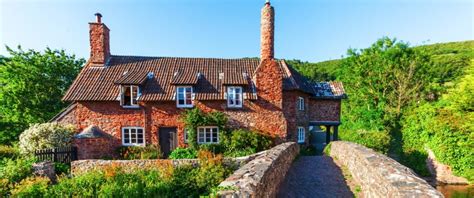 Weekend breaks are usually weekend cottage breaks usually mean a 3 night stay, friday, saturday and sunday night. Weekend Cottage Breaks | Historic UK Cottages