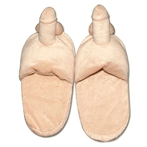 Comparison Of Best Funny Slippers 2023 Reviews