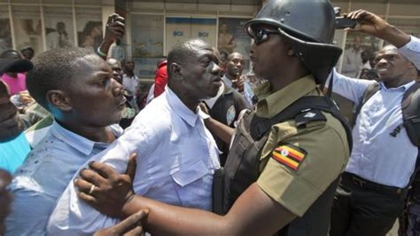 ugandan opposition leader kizza besigye arrested as museveni is sworn in face2face africa