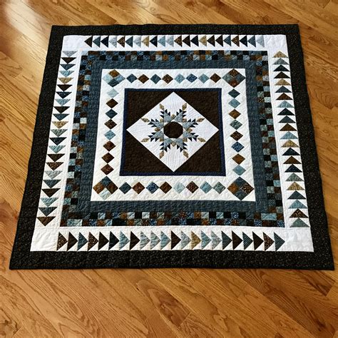 Feathered Star Wall Quilt Ready To Hang Quiltingboard Forums