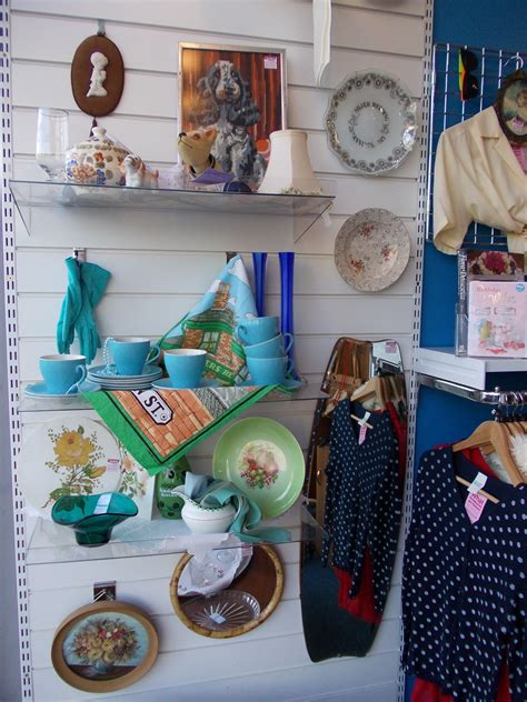 window display | Toy shop display, Charity shop display ideas, Shop display