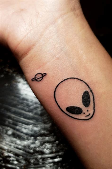 145 Stunning Alien Tattoo Ideas And Images Body Tattoo Art